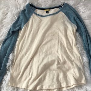 aeropostale long sleeve tee